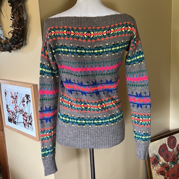 AMERICAN EAGLE OUTFITTERS Size S/P Wide Round Collar Nordic Graphic $79 NEW - Picture 3 of 11